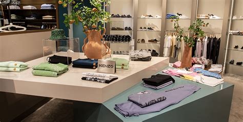 photos de gucci bon genie lausanne